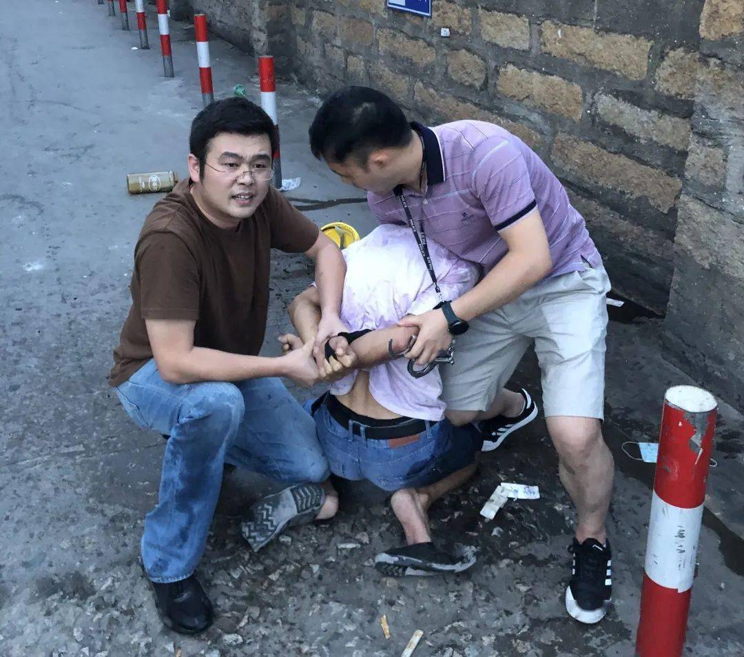 户籍猎手(破解版,开户猎手永久免费